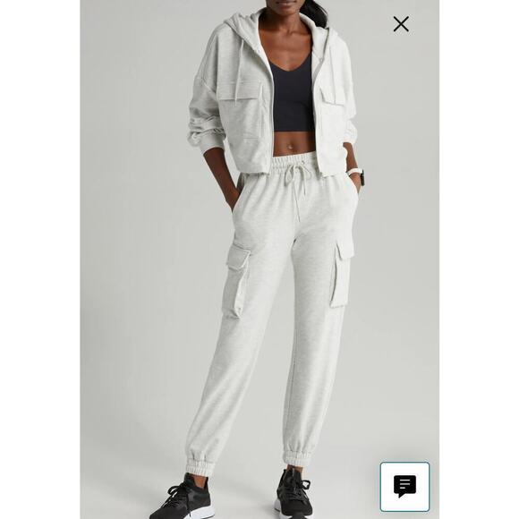 Zella Grey Pocket Cozy Utility Cargo Jogger Sweatpants Size XS - Picture 8 of 9